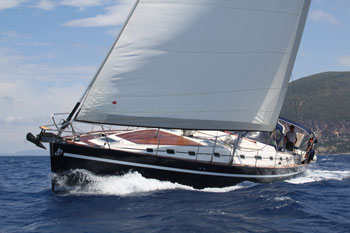 Yacht Velos - sailing